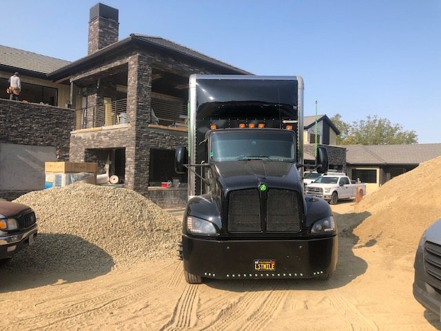 Exclusive Express field work — specialized freight delivery in California