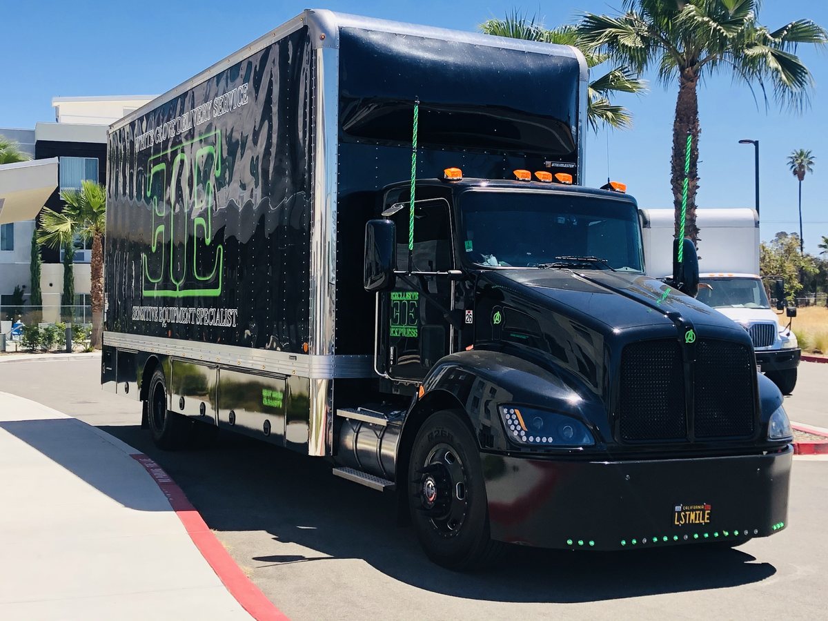 Exclusive Express field work — specialized freight delivery in California