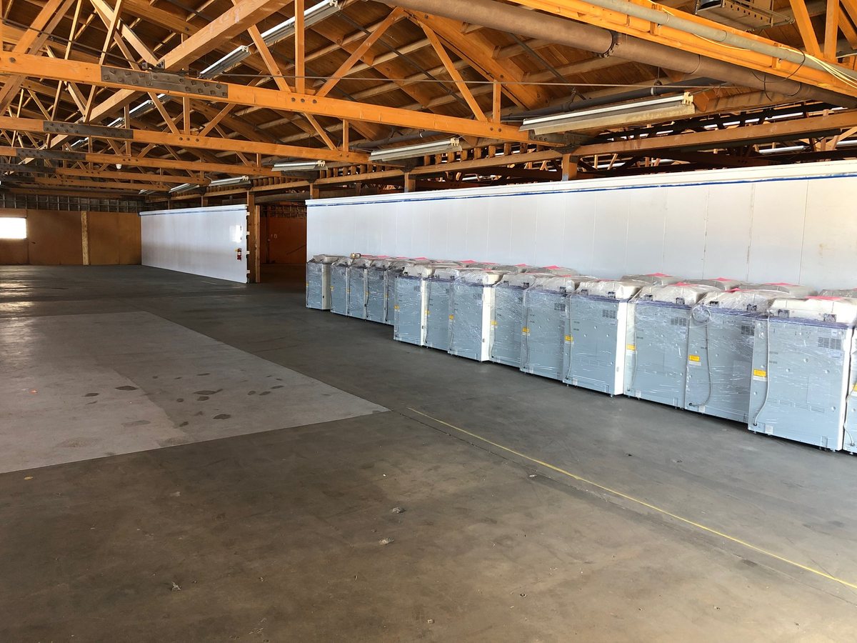 Exclusive Express field work — specialized freight delivery in California